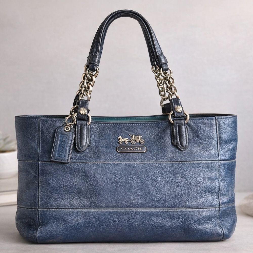 Authentic Coach Blue Leather Tote w/ Chain Straps Classic Everyday Bag